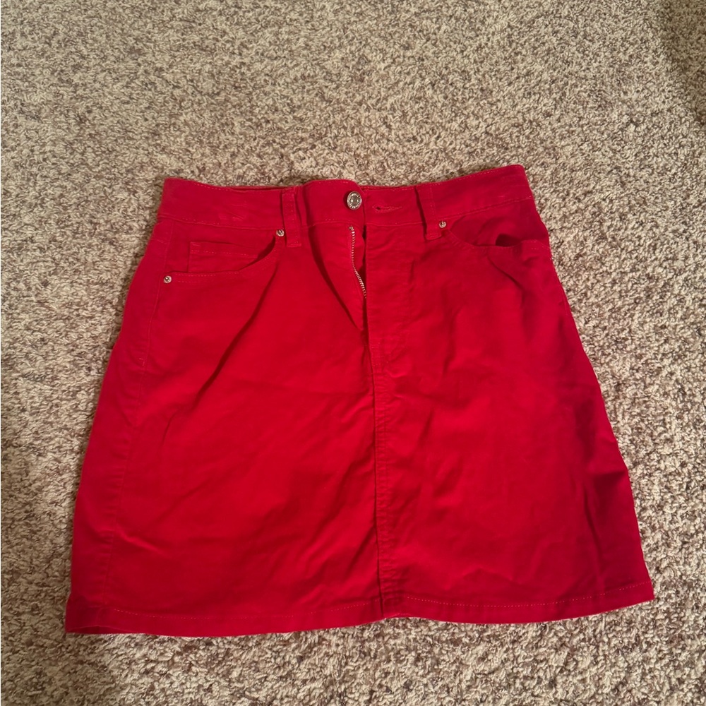 Red skirt